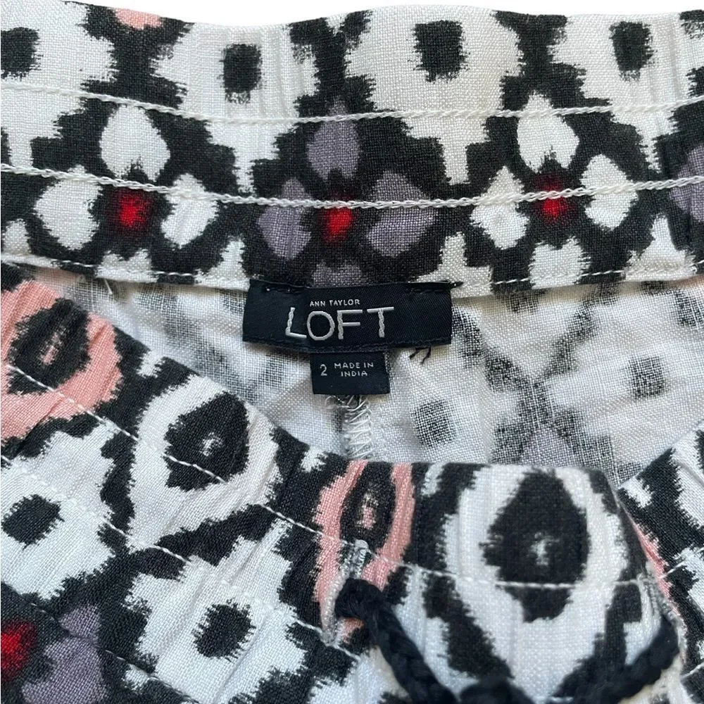 Ann Taylor LOFT Multicolor Boho Printed Linen Blend Pull On Shorts | 2 - Picture 3 of 4